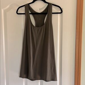 Lululemon Athletica Olive Green Sleeveless Relaxed Tank Top